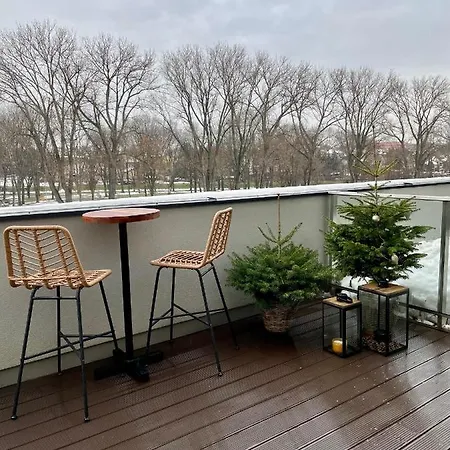 Capital Towers Rzeszow, Free Parking, Terrace *