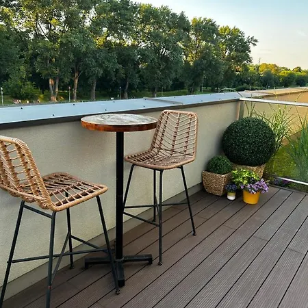 Capital Towers Rzeszow, Free Parking, Terrace